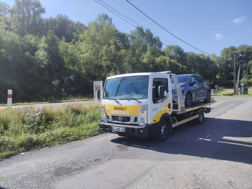 Remorquage automobile près de Anglès